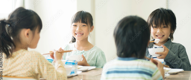 学校給食